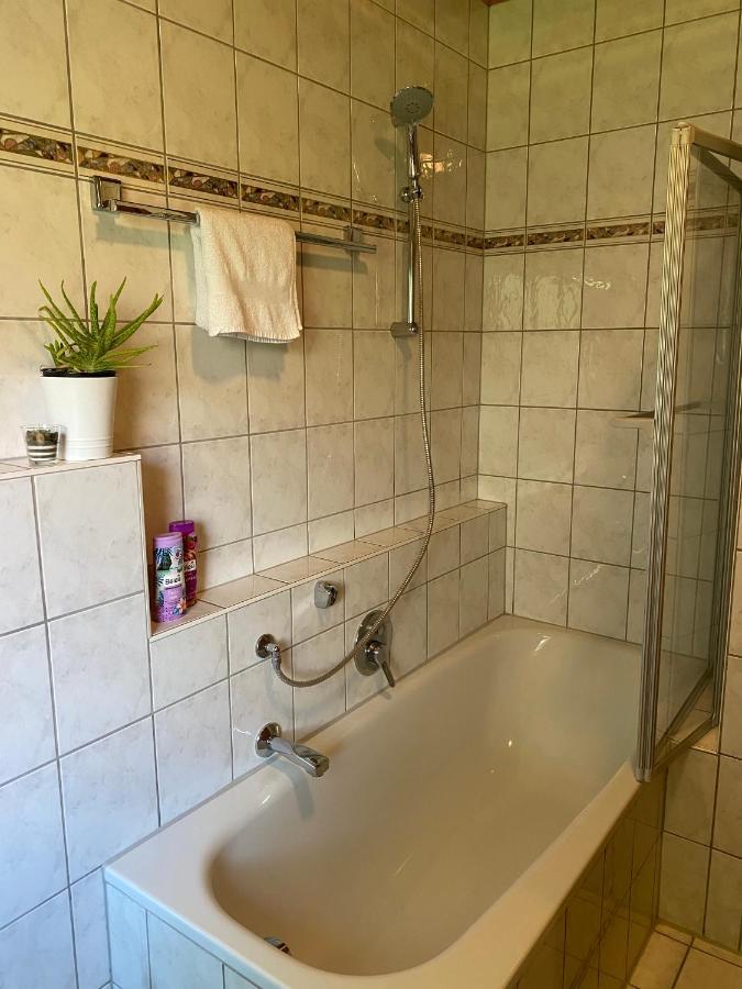 Ferienwohnung Wohlsein Frickenhausen am Main Exteriör bild